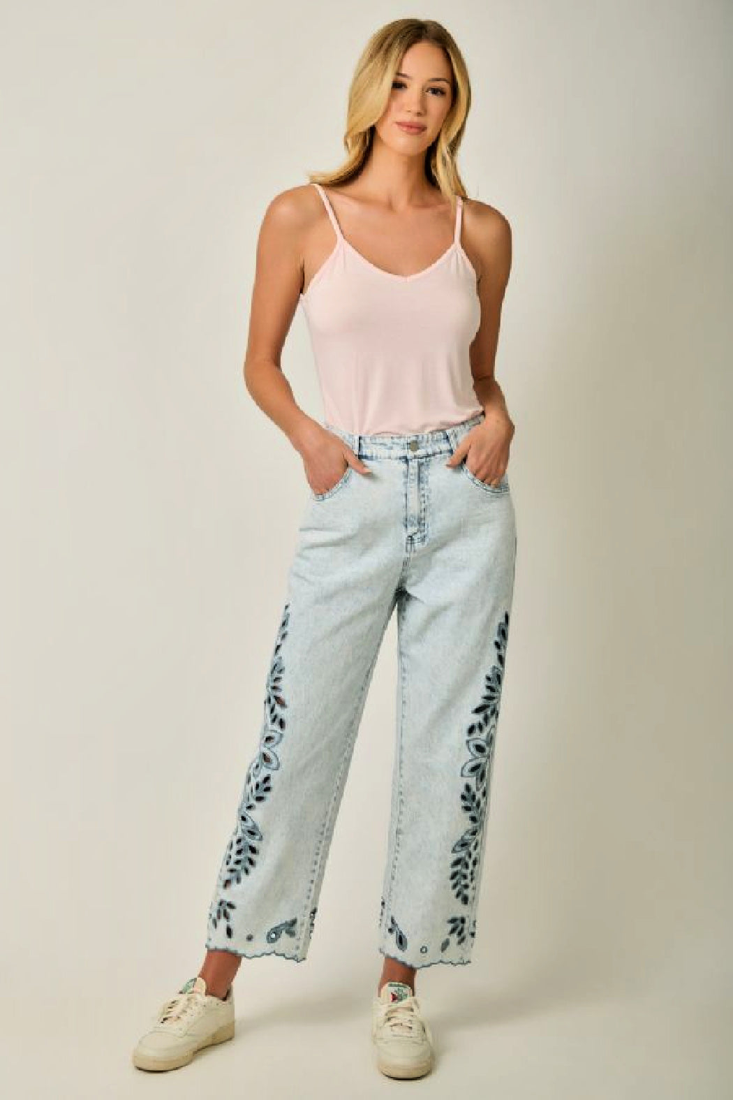 Eyelet Embroidered Straight Leg Jeans