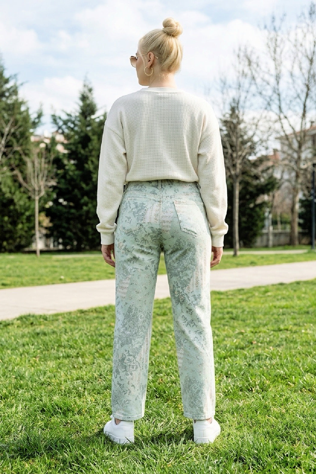 Elowen Vintage Floral Patchwork Straight-Leg Pants