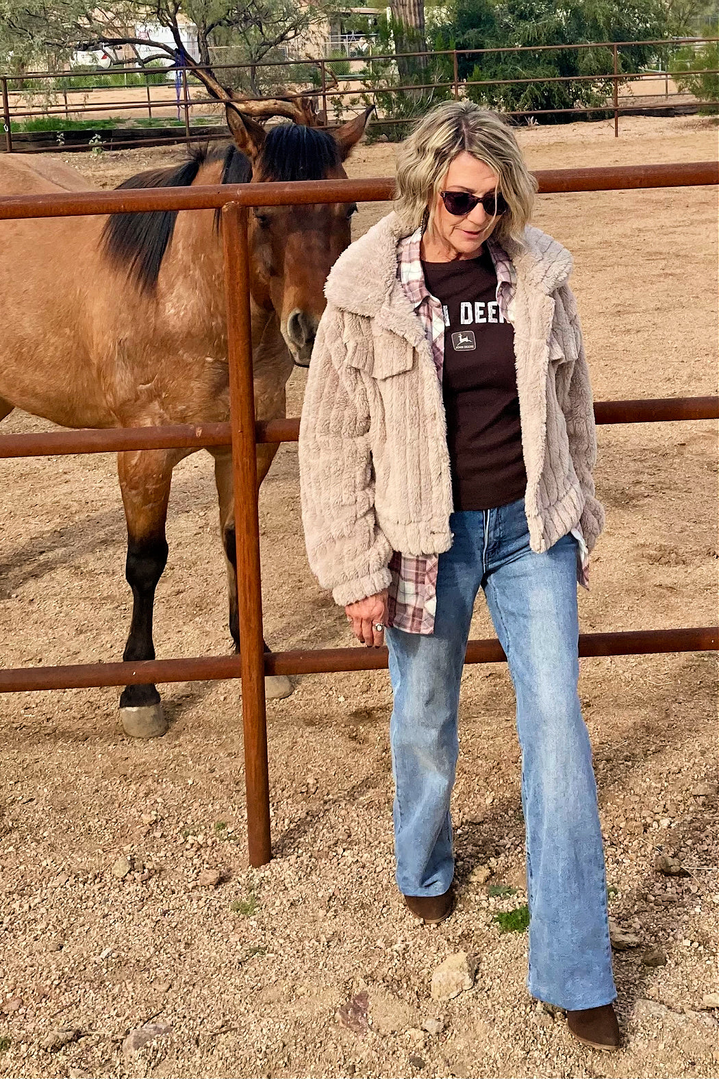 Plush Teddy Cropped Jacket – Chic Neutral Faux Fur Layer