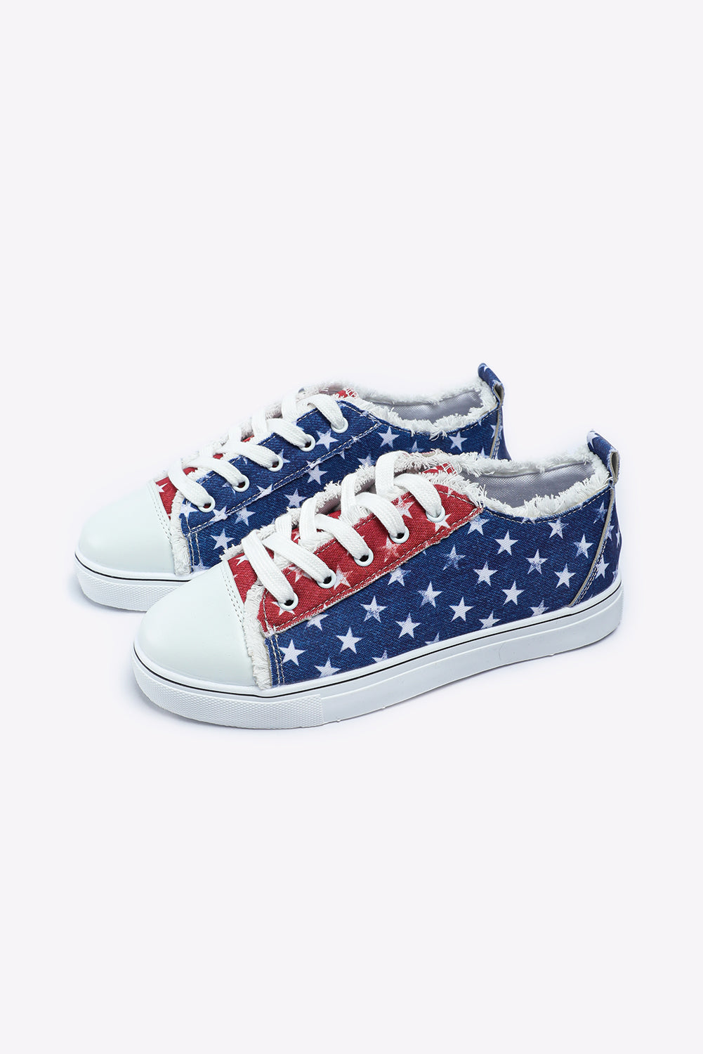 Star-Spangled Strut: American Flag Frayed Canvas Sneakers 🇺🇸