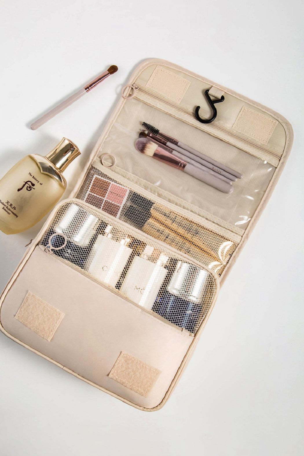 Makeup/Toiletries Travel Organizer Bag